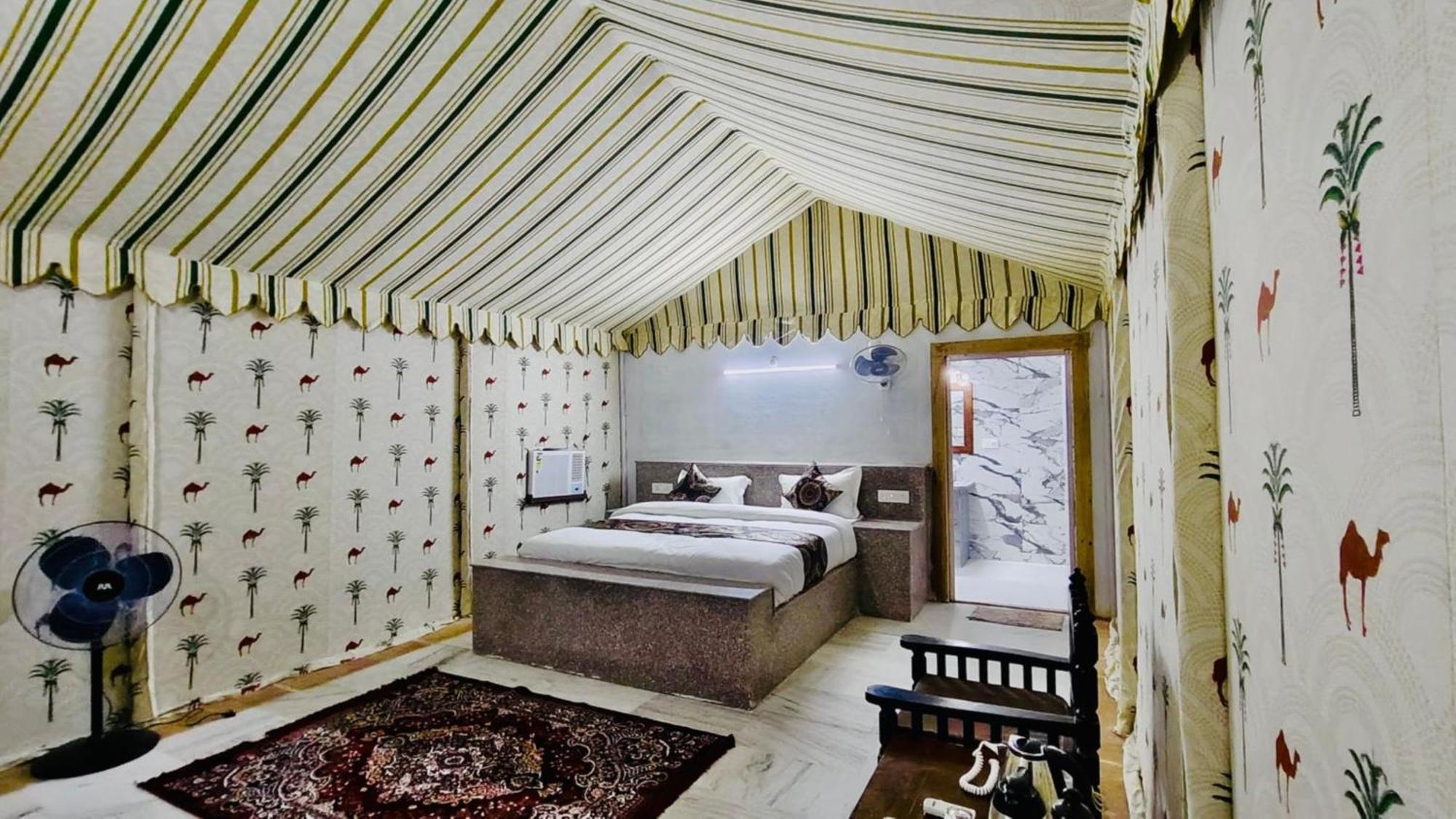 Jaisalmer Sand Dunes Luxury Camp And Resort Bagian luar foto
