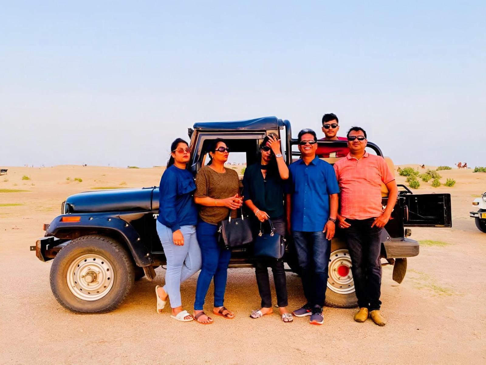 Jaisalmer Sand Dunes Luxury Camp And Resort Bagian luar foto