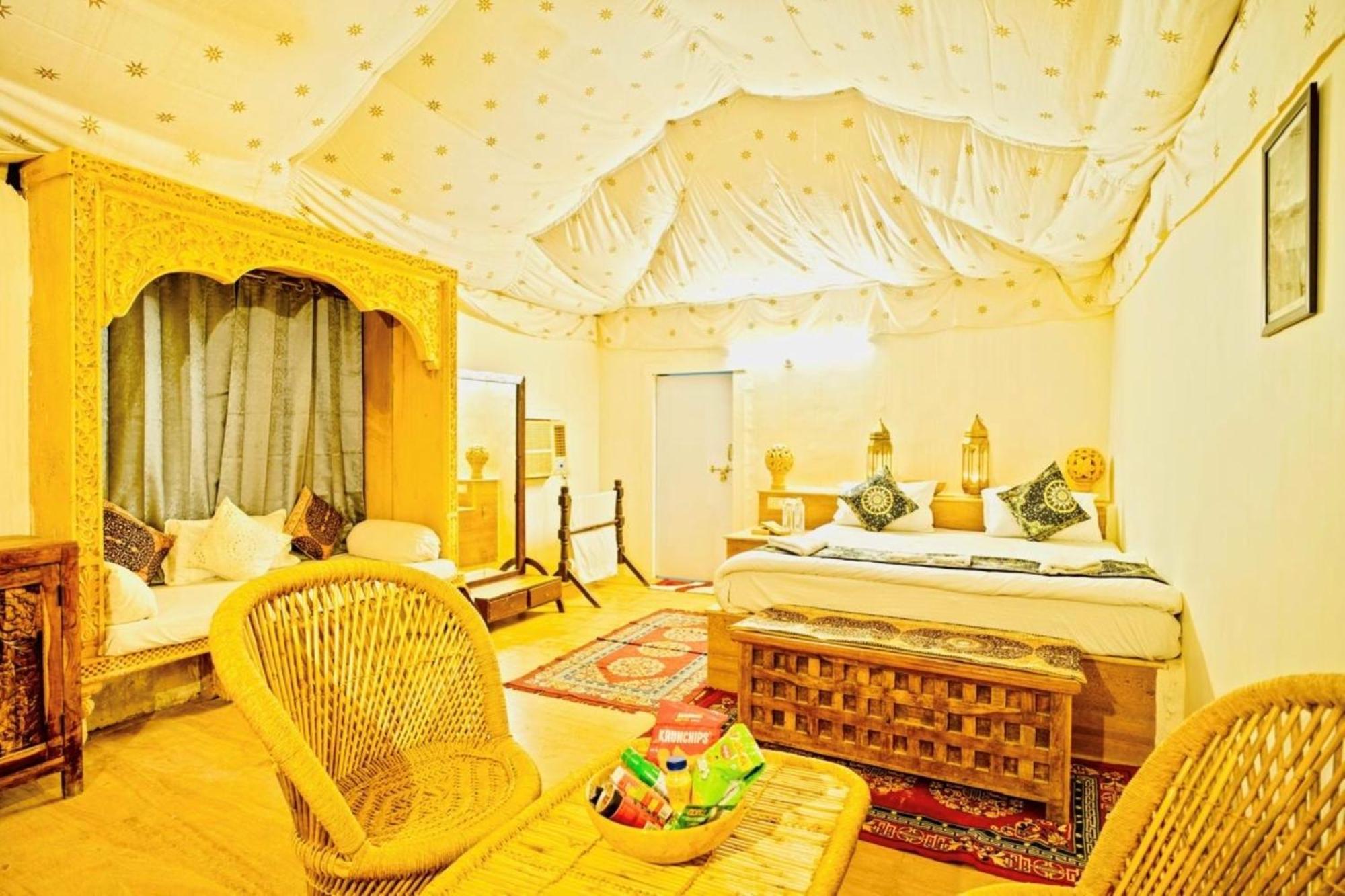 Jaisalmer Sand Dunes Luxury Camp And Resort Bagian luar foto