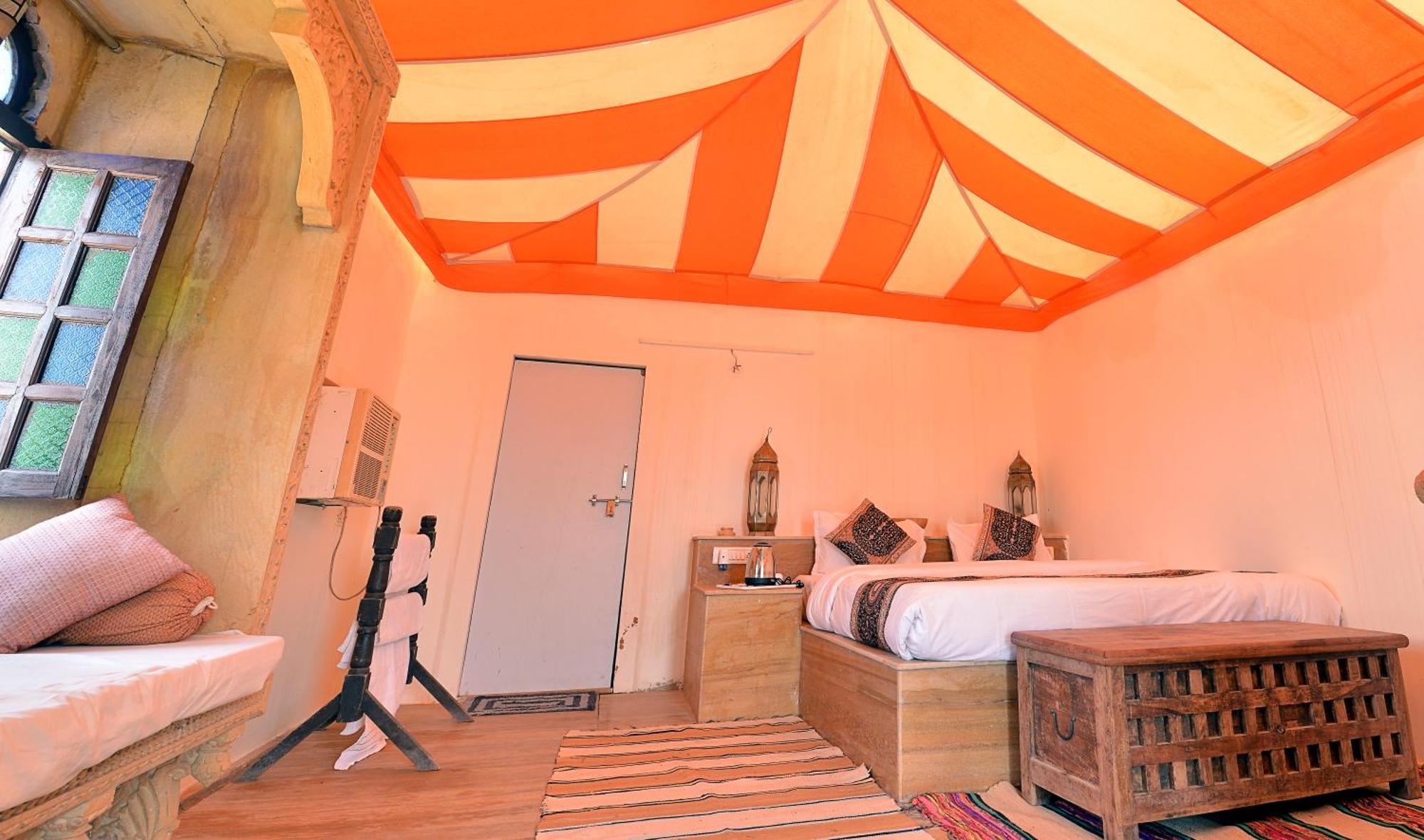 Jaisalmer Sand Dunes Luxury Camp And Resort Bagian luar foto